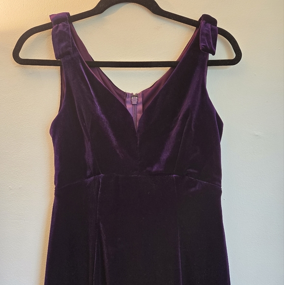 Pinup Couture by Laura Byrnes Gilda Gown - Dark Purple Velvet - Size 6/8 - Picture 9 of 10